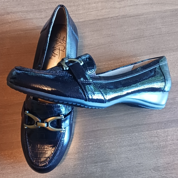 Life Stride NWOT Ladies Slip On Loafers - Picture 4 of 6